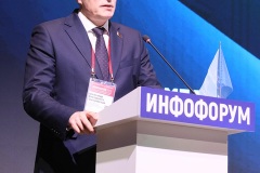 wom44807