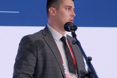 DSF7314_vertical