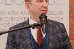 DSF9374_vertical