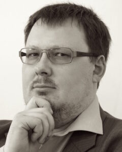 Олег Ивченков