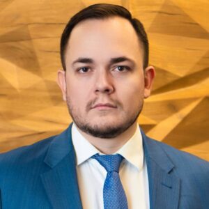 Антон Давыдов