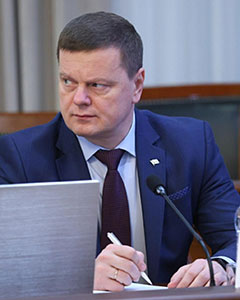 Алексей Аксенов