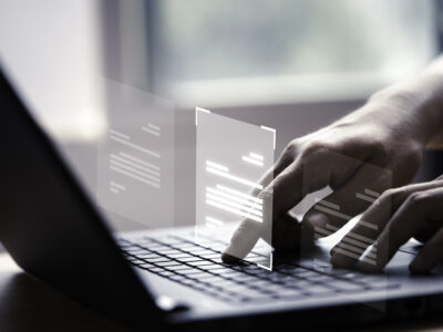 Россияне всё чаще отвечают за цифровую безопасность близких